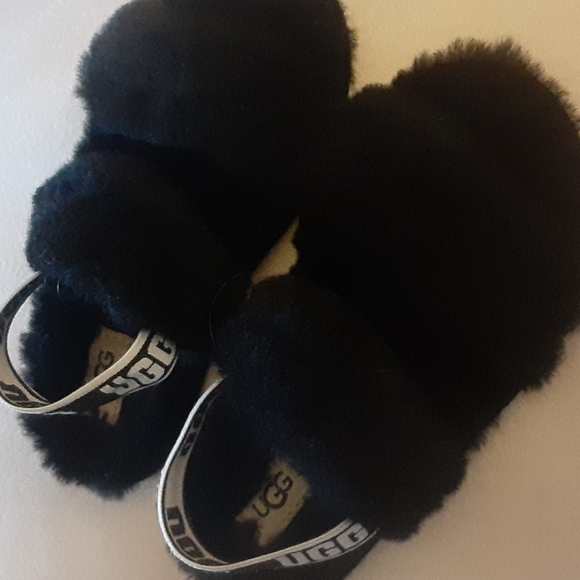 Ugg slip on fur slides nwot - Picture 3 of 6